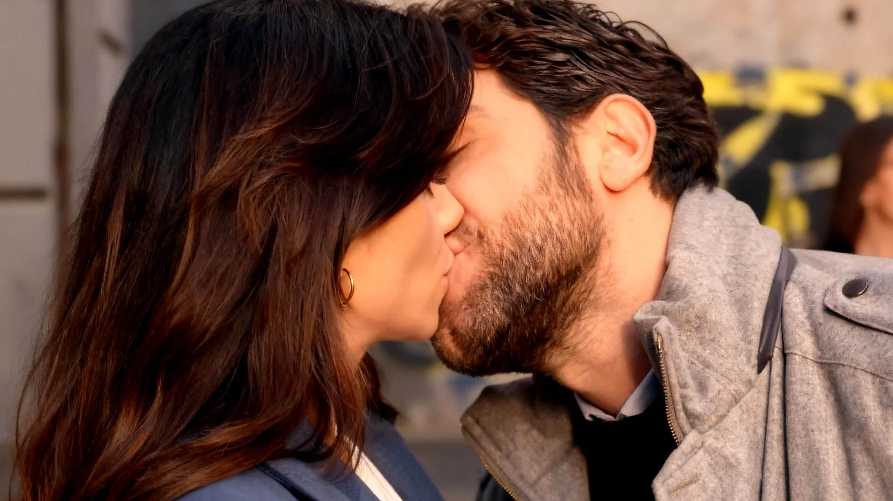 Un posto al sole 2025-12-16T16:40:55.637Z"